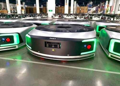 极智嘉建成首座自主移动机器人柔性智慧工厂
